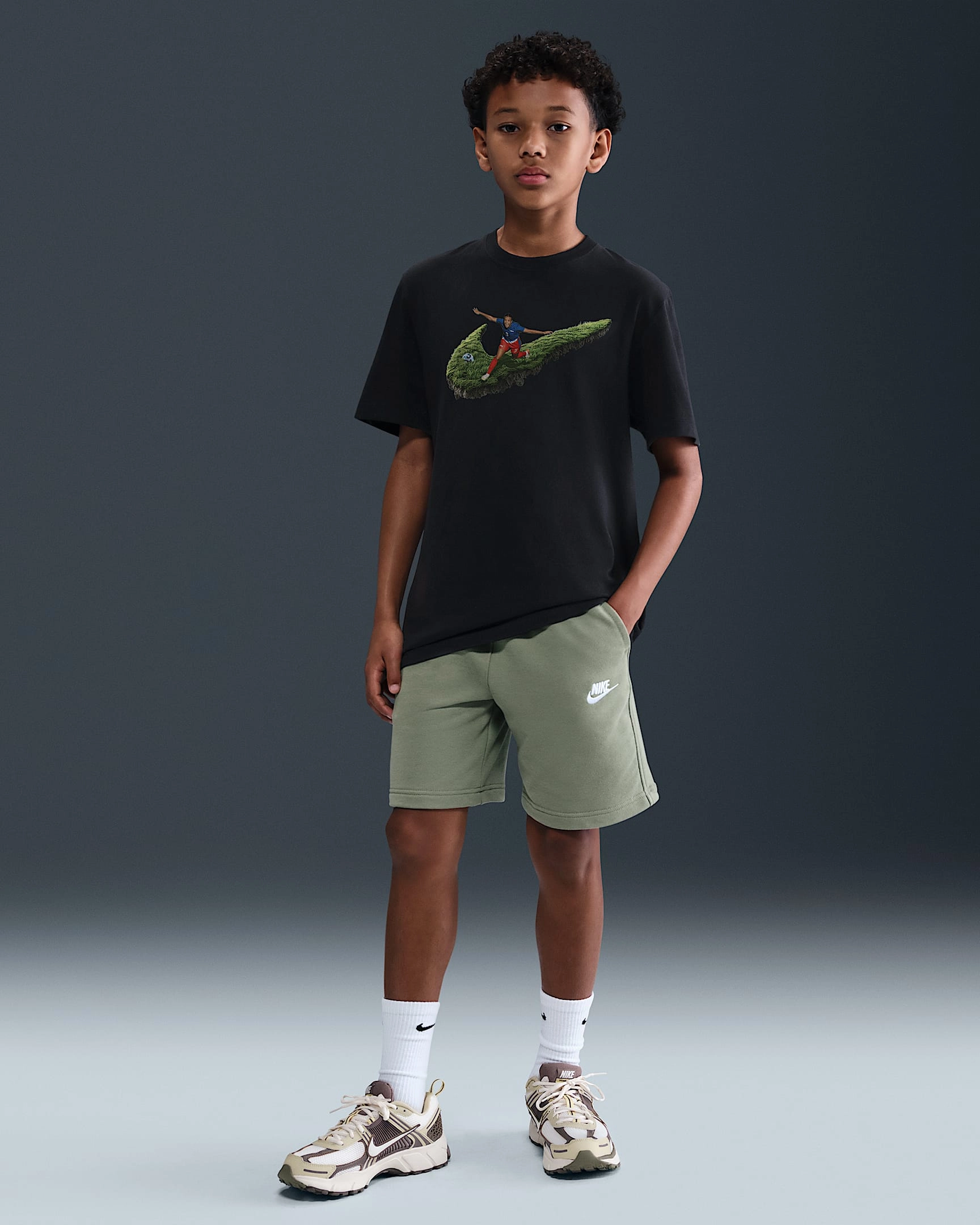 Caitlin Clark: "So Win" Nike T-shirt voor grote kinderen - Snel scoren, groot winnen!